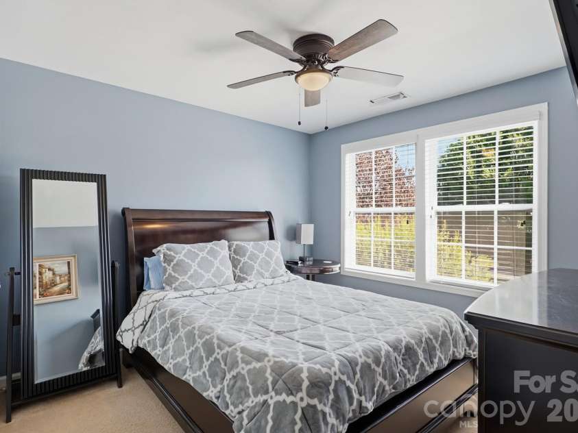 3127 Kelsey Plaza, Kannapolis, NC 28081.  MLS# CAR4397726, YatesRealty ID 35427. 