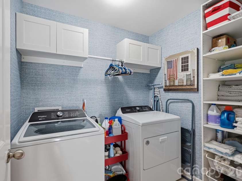 3127 Kelsey Plaza, Kannapolis, NC 28081.  MLS# CAR4397726, YatesRealty ID 35427. 