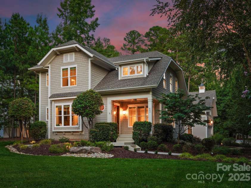 483 Stonemarker Road, Mooresville, NC 28117.  MLS# CAR4280946, YatesRealty ID 35427. 