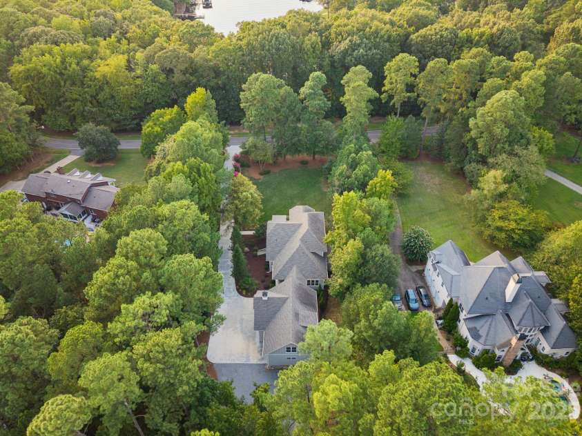 483 Stonemarker Road, Mooresville, NC 28117.  MLS# CAR4280946, YatesRealty ID 35427. 