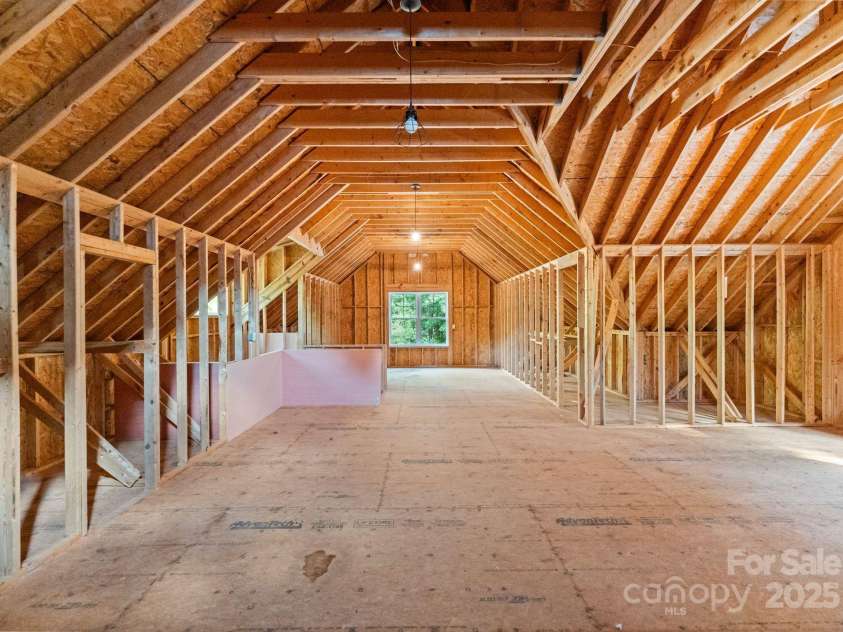 483 Stonemarker Road, Mooresville, NC 28117.  MLS# CAR4280946, YatesRealty ID 35427. 