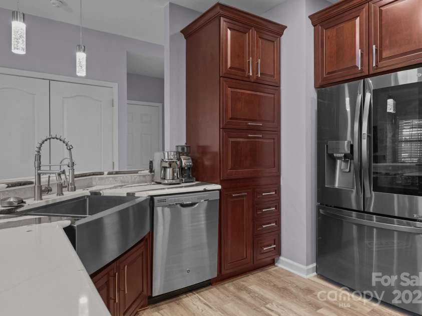 18405 Harborside Drive, Cornelius, NC 28031.  MLS# CAR4295512, YatesRealty ID 35429. 