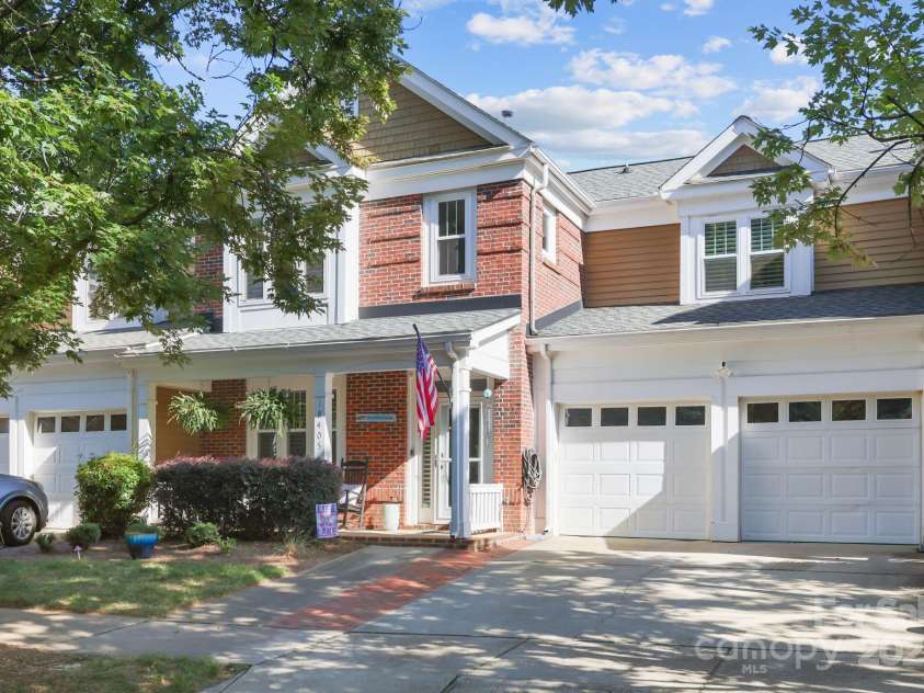 18405 Harborside Drive, Cornelius, NC 28031.  MLS# CAR4295512, YatesRealty ID 35429. 