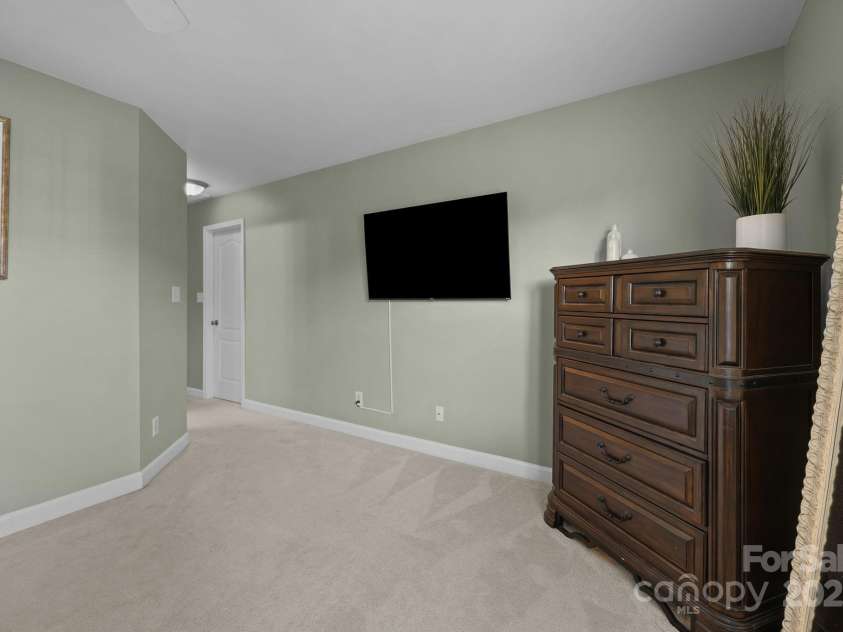 18405 Harborside Drive, Cornelius, NC 28031.  MLS# CAR4295512, YatesRealty ID 35429. Upstairs - Primary