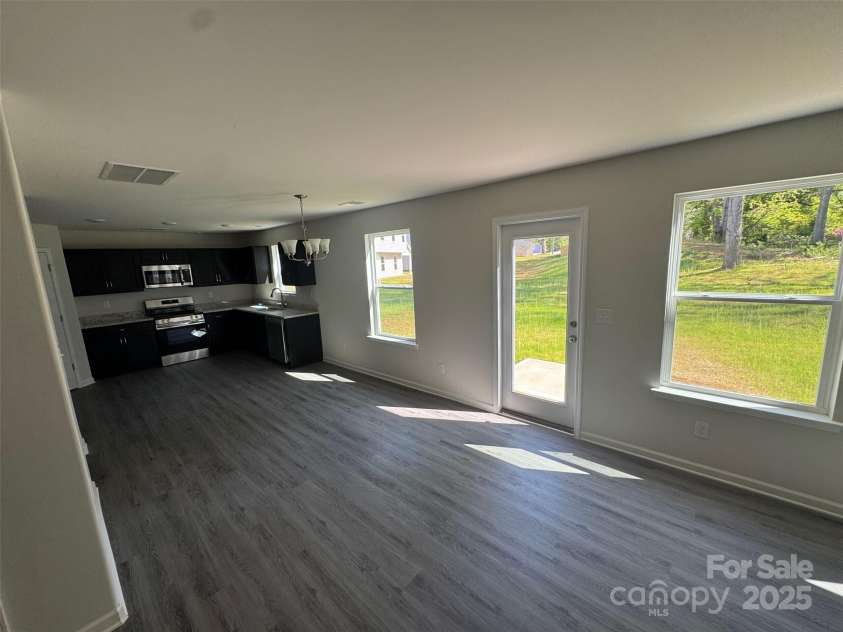 436 Phifer Road, Kings Mountain, NC 28086.  MLS# CAR4241215, YatesRealty ID 3543. 