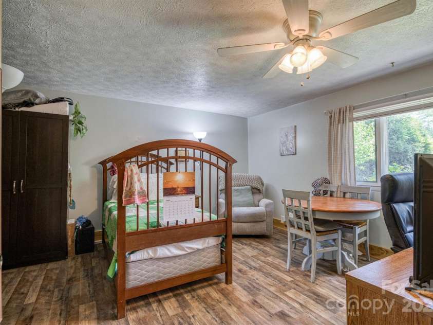 4620 Montclaire Avenue, Morganton, NC 28655.  MLS# CAR4287148, YatesRealty ID 35430. 