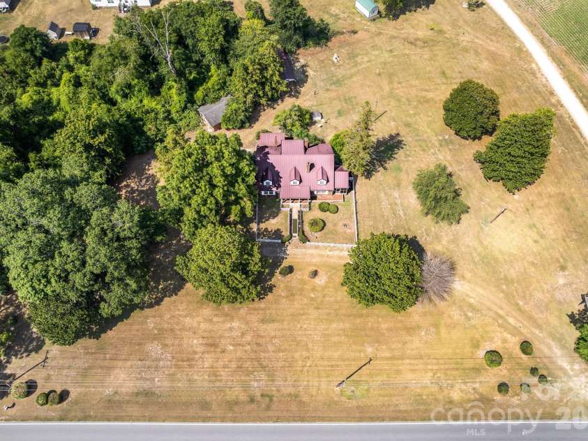 1214 NC 24 And 50 Highway, Warsaw, NC 28398.  MLS# CAR4400592, YatesRealty ID 35432. 