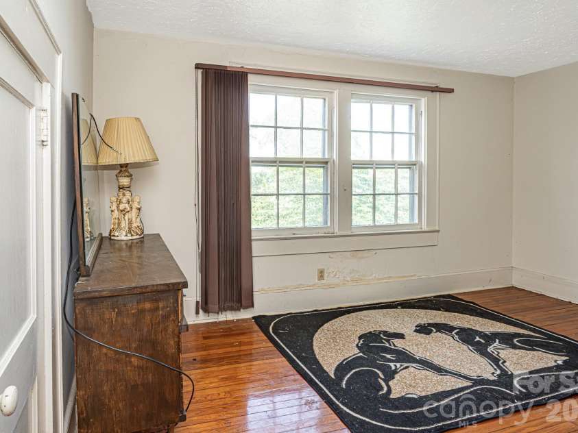 1214 NC 24 And 50 Highway, Warsaw, NC 28398.  MLS# CAR4400592, YatesRealty ID 35432. Bedroom 3