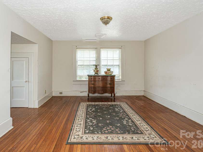 1214 NC 24 And 50 Highway, Warsaw, NC 28398.  MLS# CAR4400592, YatesRealty ID 35432. Bedroom 4