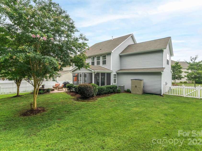 12920 Heath Grove Drive, Huntersville, NC 28078.  MLS# CAR4291511, YatesRealty ID 35432. 