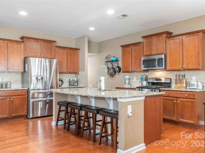 12920 Heath Grove Drive, Huntersville, NC 28078.  MLS# CAR4291511, YatesRealty ID 35432. 