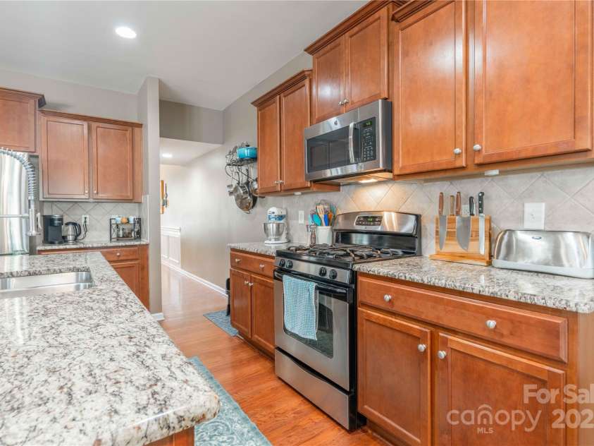 12920 Heath Grove Drive, Huntersville, NC 28078.  MLS# CAR4291511, YatesRealty ID 35432. 
