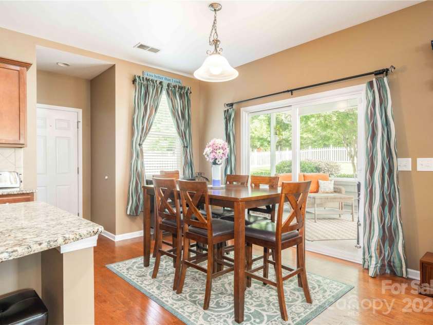 12920 Heath Grove Drive, Huntersville, NC 28078.  MLS# CAR4291511, YatesRealty ID 35432. 