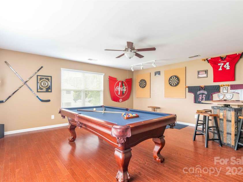 12920 Heath Grove Drive, Huntersville, NC 28078.  MLS# CAR4291511, YatesRealty ID 35432. 