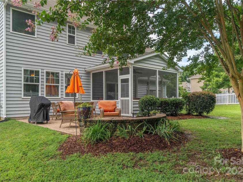 12920 Heath Grove Drive, Huntersville, NC 28078.  MLS# CAR4291511, YatesRealty ID 35432. 
