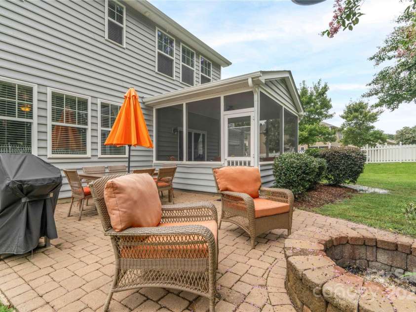 12920 Heath Grove Drive, Huntersville, NC 28078.  MLS# CAR4291511, YatesRealty ID 35432. 