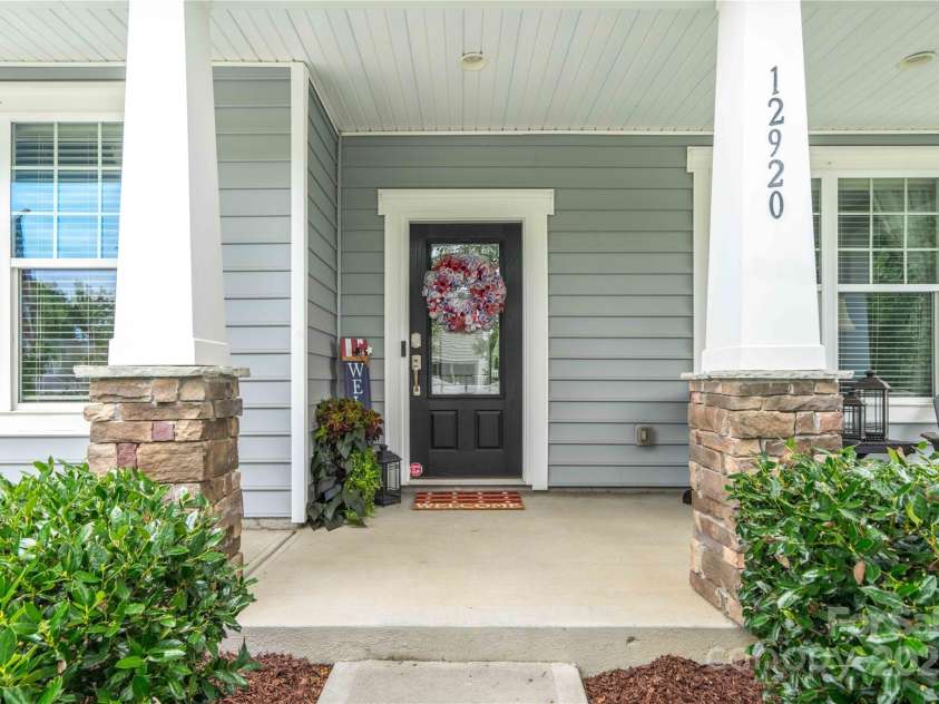 12920 Heath Grove Drive, Huntersville, NC 28078.  MLS# CAR4291511, YatesRealty ID 35432. 