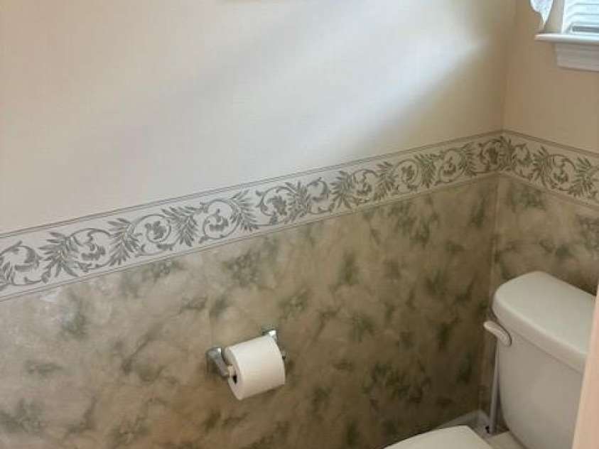 113 Newport Drive, Kannapolis, NC 28081.  MLS# CAR4282735, YatesRealty ID 35434. 