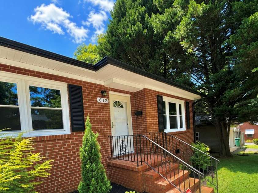 612 Brown Avenue, Albemarle, NC 28001.  MLS# CAR4401077, YatesRealty ID 35435. 