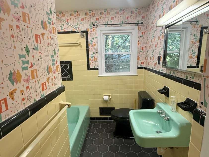 612 Brown Avenue, Albemarle, NC 28001.  MLS# CAR4401077, YatesRealty ID 35435. 
