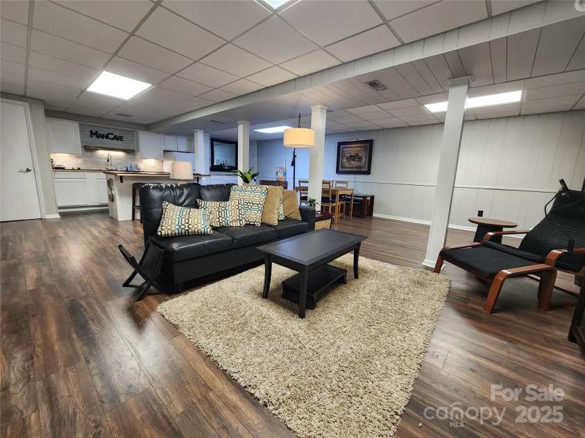 4022 Lynn Circle, Shelby, NC 28152.  MLS# CAR4284820, YatesRealty ID 35436. Basement: Incredible living space!