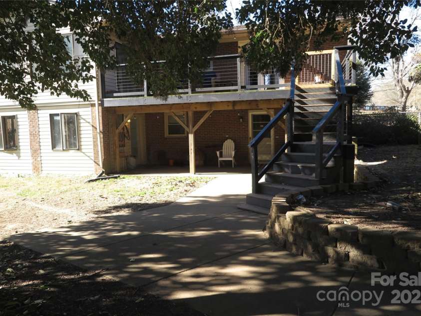 4022 Lynn Circle, Shelby, NC 28152.  MLS# CAR4333272, YatesRealty ID 35436. 