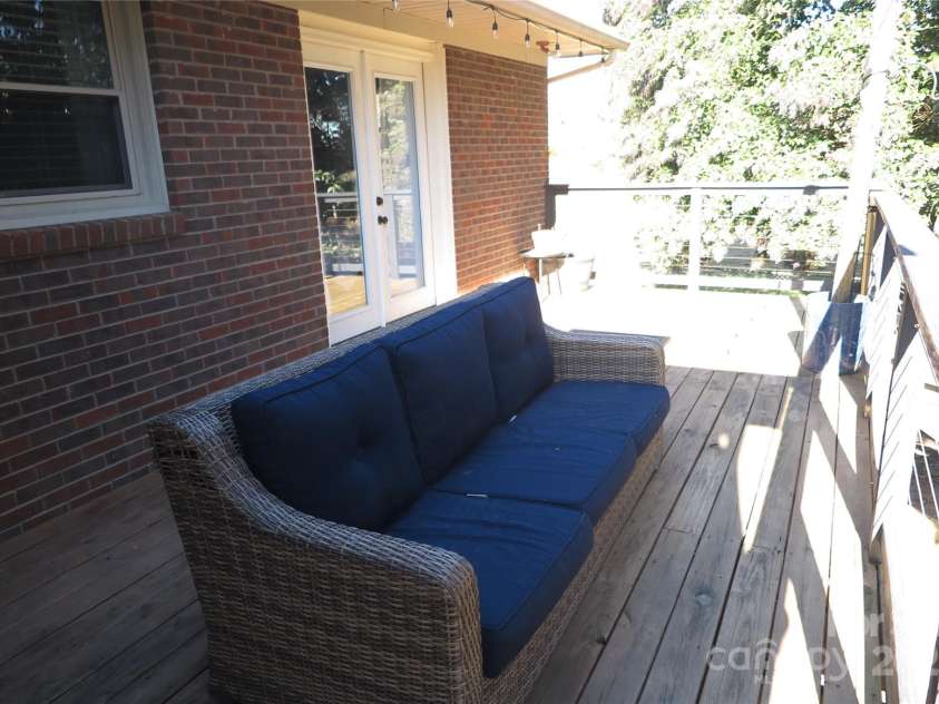 4022 Lynn Circle, Shelby, NC 28152.  MLS# CAR4333272, YatesRealty ID 35436. 