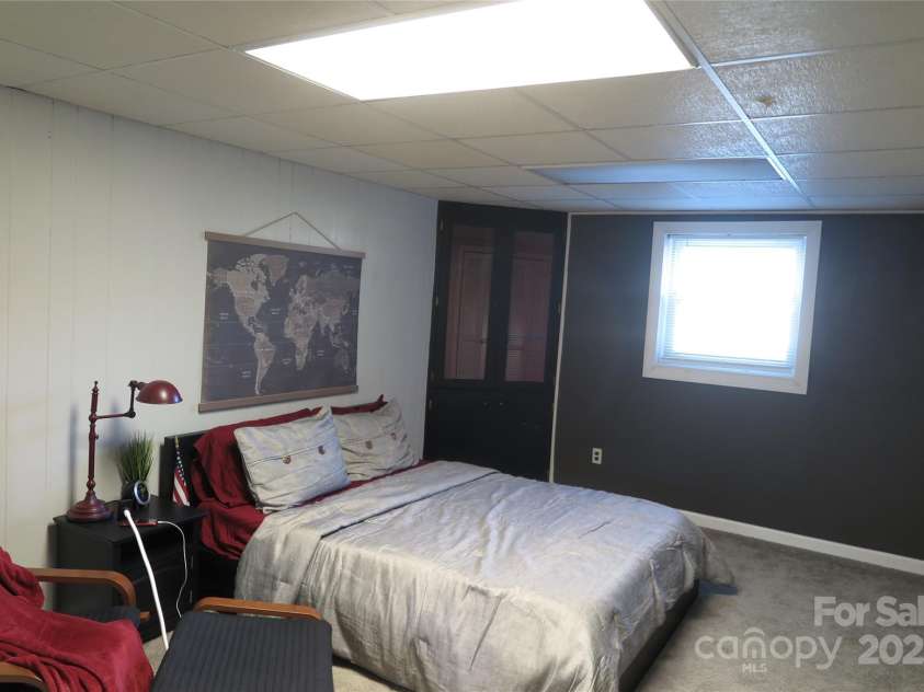 4022 Lynn Circle, Shelby, NC 28152.  MLS# CAR4333272, YatesRealty ID 35436. 