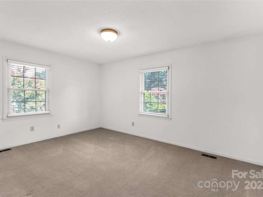 2411 Sandlewood Drive, Gastonia, NC 28054.  MLS# CAR4296248, YatesRealty ID 35438. Secondary Bedroom