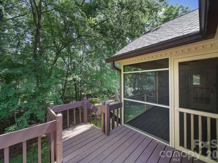 8927 Scarsdale Drive, Mint Hill, NC 28227.  MLS# CAR4365248, YatesRealty ID 35438. Deck