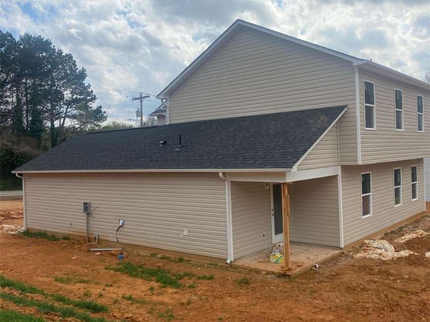 438 Phifer Road, Kings Mountain, NC 28086.  MLS# CAR4241227, YatesRealty ID 3544. 