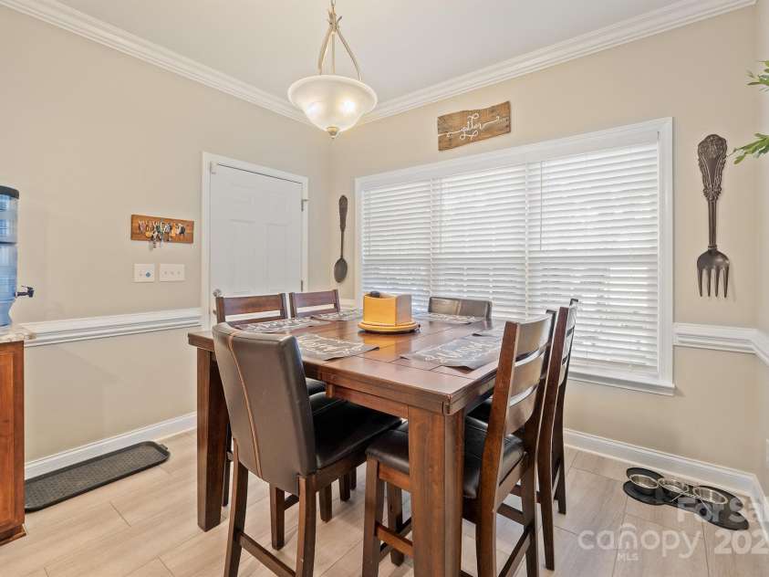 524 Lawyers Road, Indian Trail, NC 28079.  MLS# CAR4285960, YatesRealty ID 35442. Eat In Breakfast Area