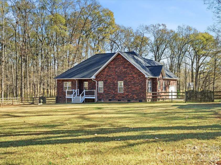 524 Lawyers Road, Indian Trail, NC 28079.  MLS# CAR4326347, YatesRealty ID 35442. Stunning Backyard