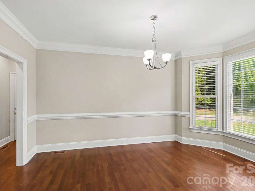 18611 Reflection Rock Court, Davidson, NC 28036.  MLS# CAR4383453, YatesRealty ID 35443. 