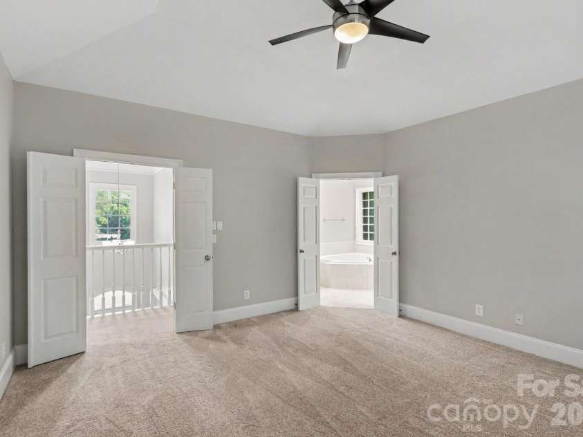 18611 Reflection Rock Court, Davidson, NC 28036.  MLS# CAR4383453, YatesRealty ID 35443. 