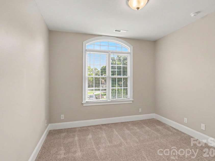 18611 Reflection Rock Court, Davidson, NC 28036.  MLS# CAR4383453, YatesRealty ID 35443. 