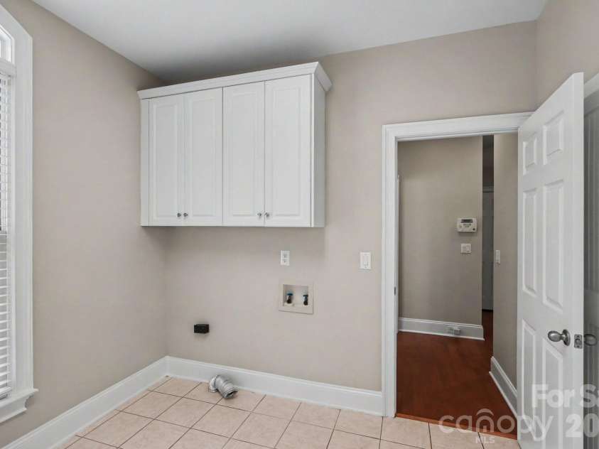 18611 Reflection Rock Court, Davidson, NC 28036.  MLS# CAR4383453, YatesRealty ID 35443. 