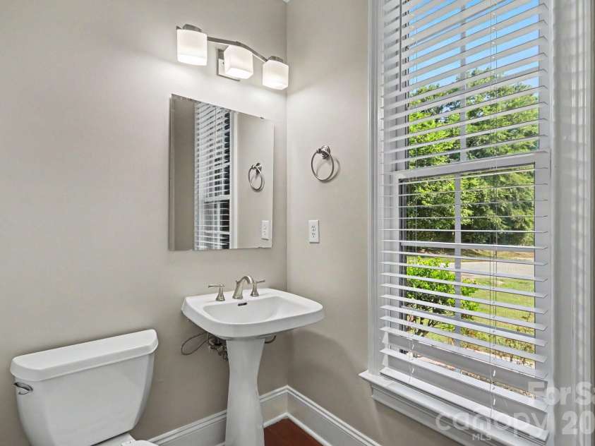 18611 Reflection Rock Court, Davidson, NC 28036.  MLS# CAR4383453, YatesRealty ID 35443. 