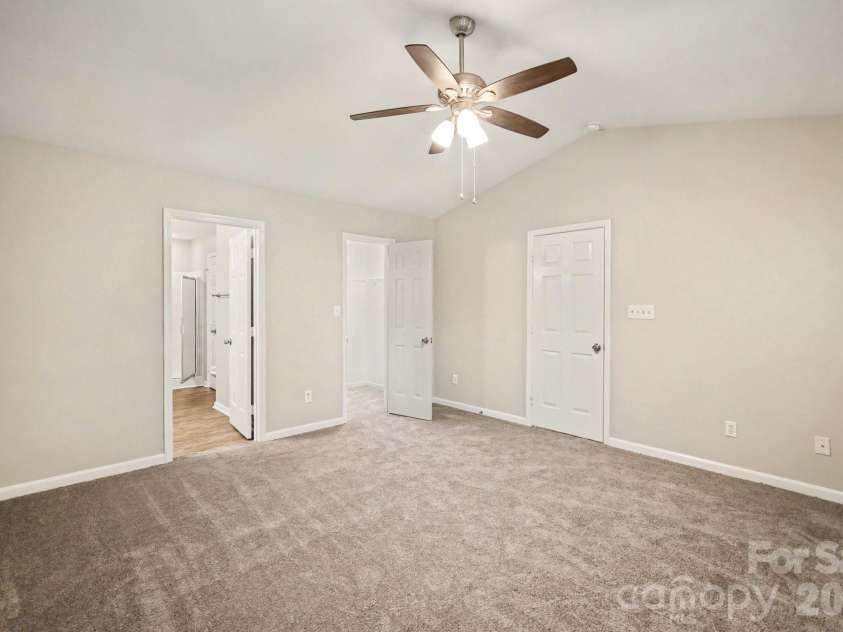 2732 Black Walnut Lane, Charlotte, NC 28262.  MLS# CAR4398539, YatesRealty ID 35444. 