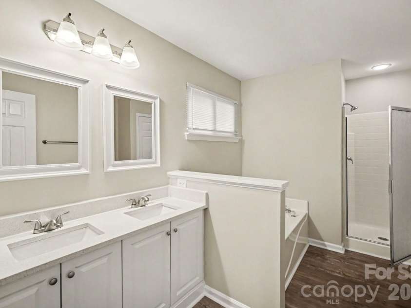 2732 Black Walnut Lane, Charlotte, NC 28262.  MLS# CAR4398539, YatesRealty ID 35444. 