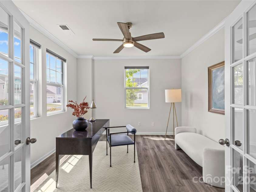 17034 Carolina Pine Row, Charlotte, NC 28278.  MLS# CAR4295905, YatesRealty ID 35447. 