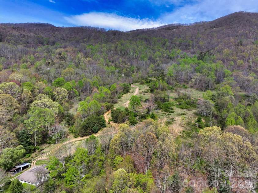 1567 Newfound Road, Leicester, NC 28748.  MLS# CAR4214973, YatesRealty ID 35448. 