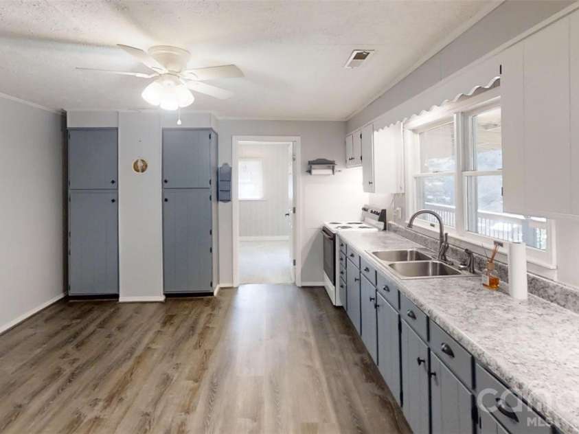 1567 Newfound Road, Leicester, NC 28748.  MLS# CAR4214973, YatesRealty ID 35448. 