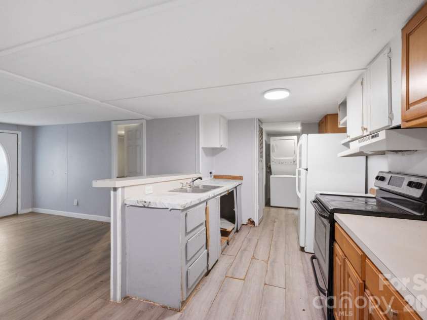 7826 Hickory Creek Drive, Denver, NC 28037.  MLS# CAR4400507, YatesRealty ID 35449. 