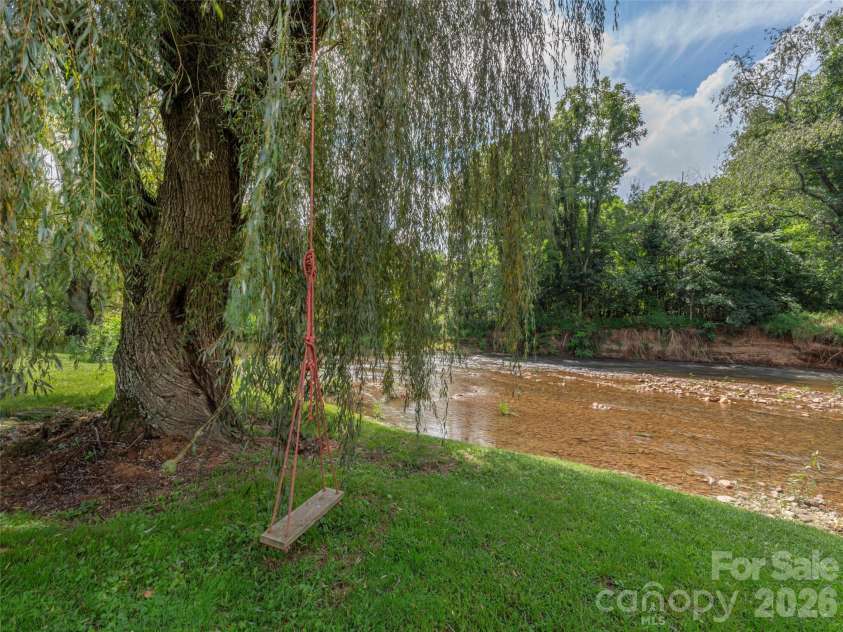 248 Max Thompson Road, Canton, NC 28716.  MLS# CAR4296051, YatesRealty ID 3545. 