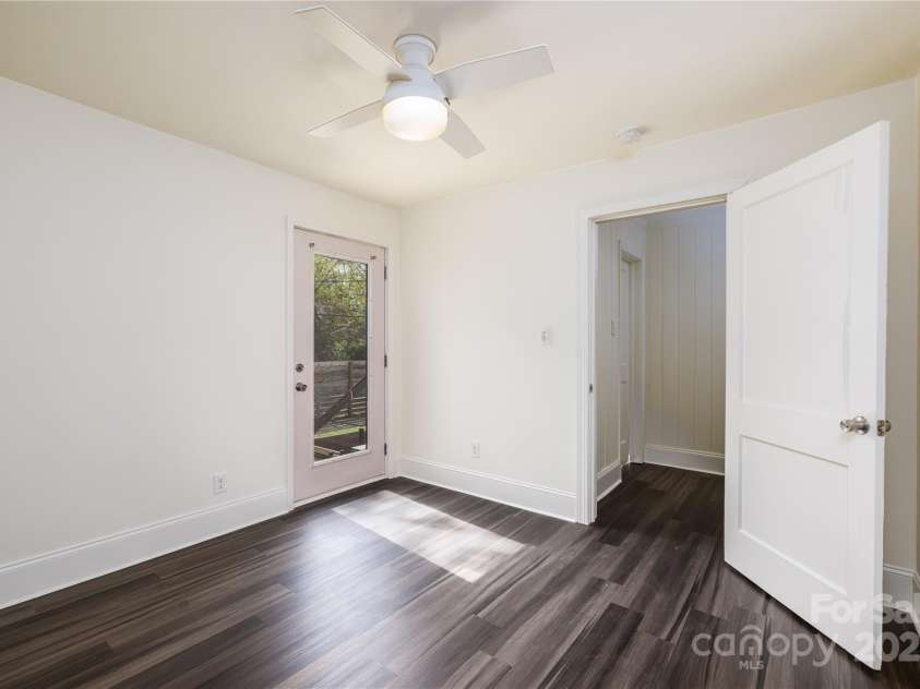 2741 Cowles Road, Charlotte, NC 28208.  MLS# CAR4241238, YatesRealty ID 3545. 