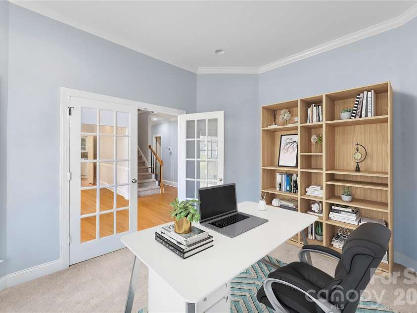 16300 Autumn Creek Court, Charlotte, NC 28278.  MLS# CAR4331856, YatesRealty ID 35451. 