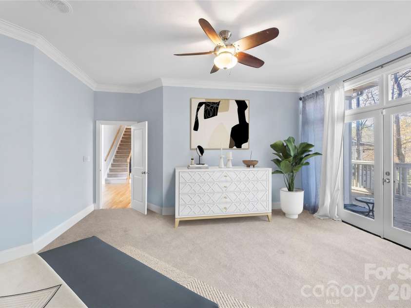 16300 Autumn Creek Court, Charlotte, NC 28278.  MLS# CAR4331856, YatesRealty ID 35451. 