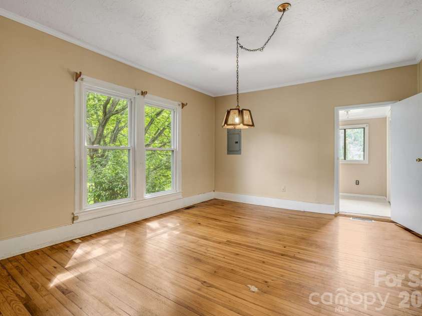 82 Hill Street, Hot Springs, NC 28743.  MLS# CAR4400452, YatesRealty ID 35452. 