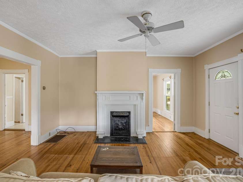 82 Hill Street, Hot Springs, NC 28743.  MLS# CAR4400452, YatesRealty ID 35452. 